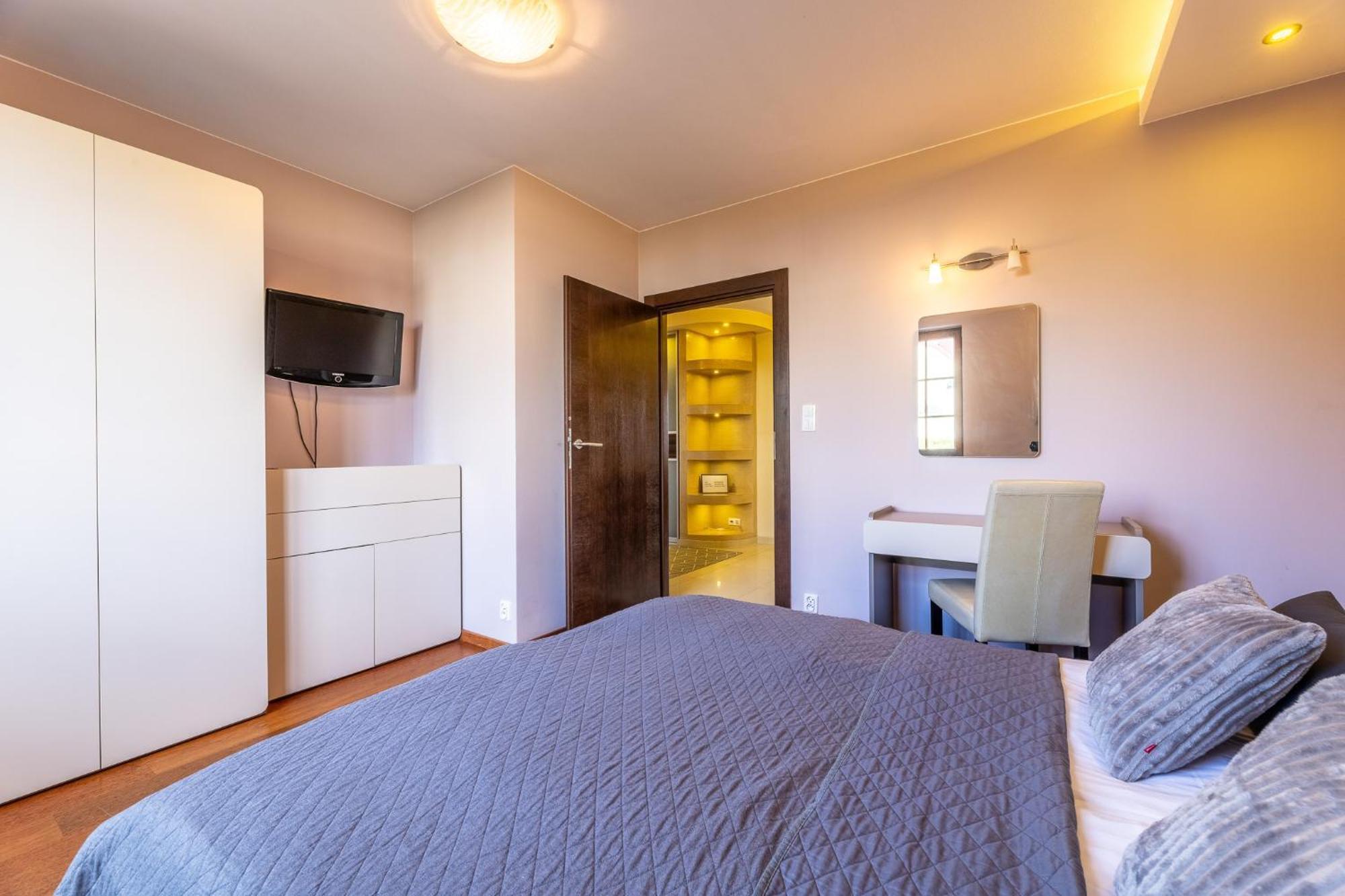 Apartamenty Baltyckie - Bulwar Portowy - Widok Na Port, Centrum, Najlepsza Lokalizacja W Ustce Ustka Pokoj fotografie