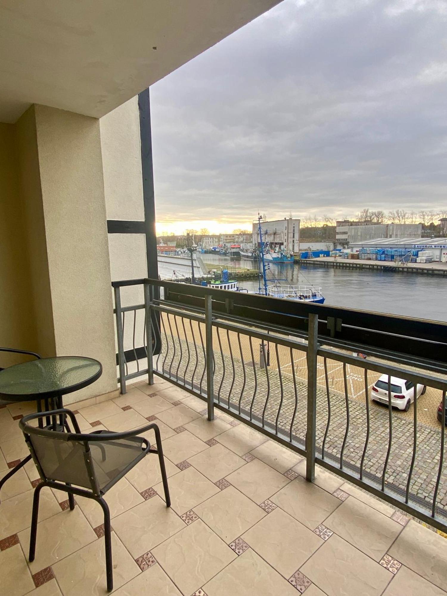 Apartamenty Baltyckie - Bulwar Portowy - Widok Na Port, Centrum, Najlepsza Lokalizacja W Ustce Ustka Pokoj fotografie